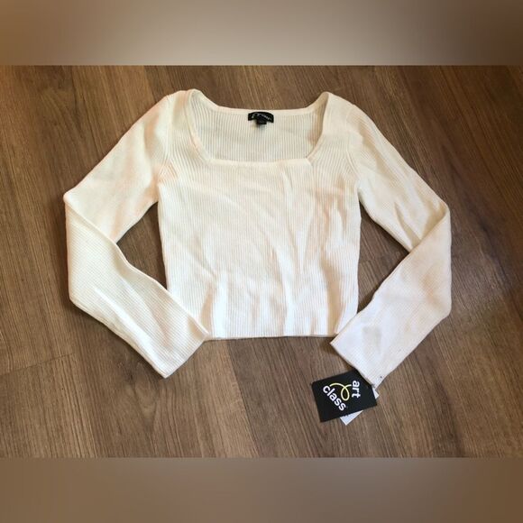📳 Art Class | White Ribbed Long Sleeve Top - Picture 4 of 5